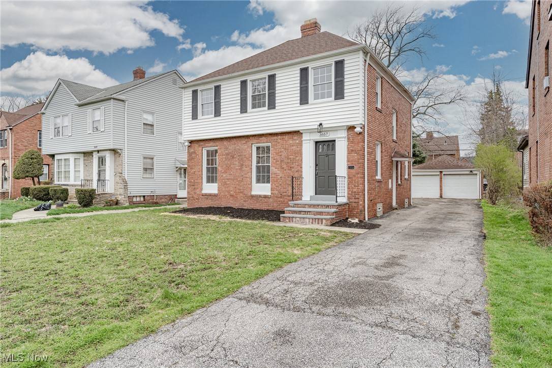 Cleveland Heights, OH 44118,3657 Berkeley RD