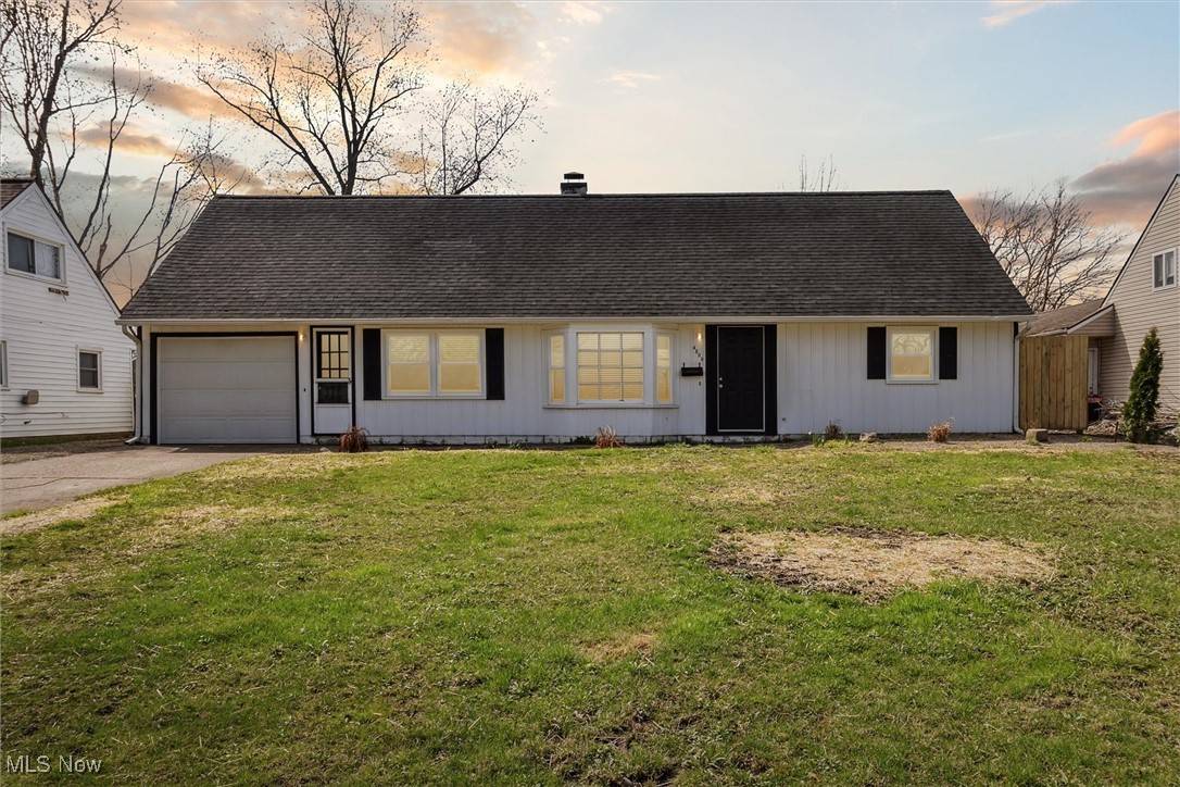 Sheffield Lake, OH 44054,4890 Greenwood DR