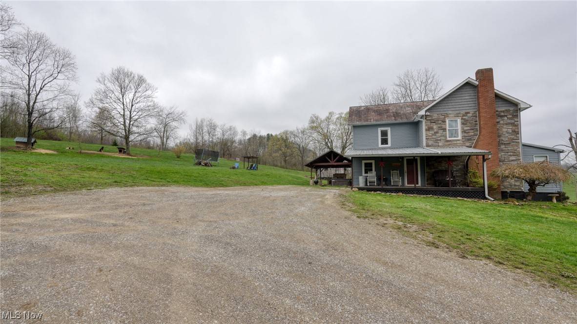 Kimbolton, OH 43749,17832 Sugartree RD