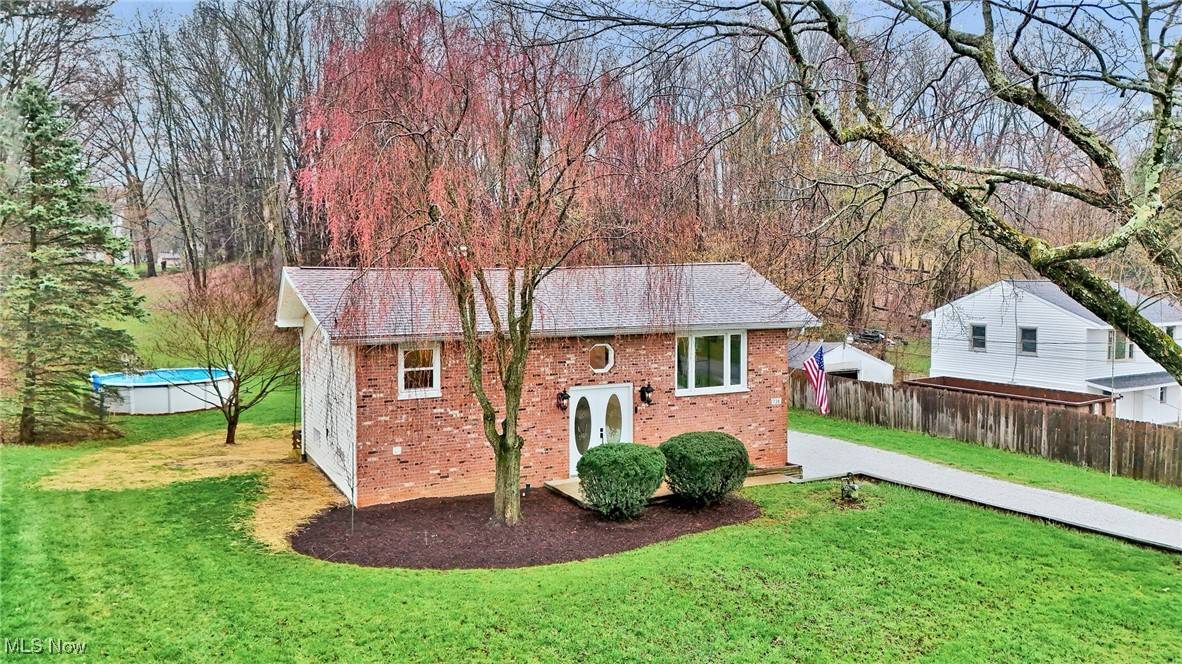 Akron, OH 44319,738 Chenoweth DR