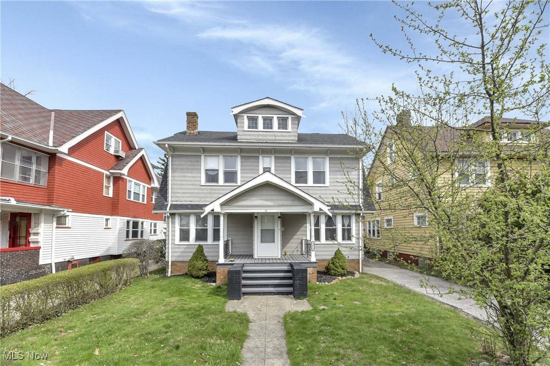 Cleveland Heights, OH 44118,3313 E Overlook RD