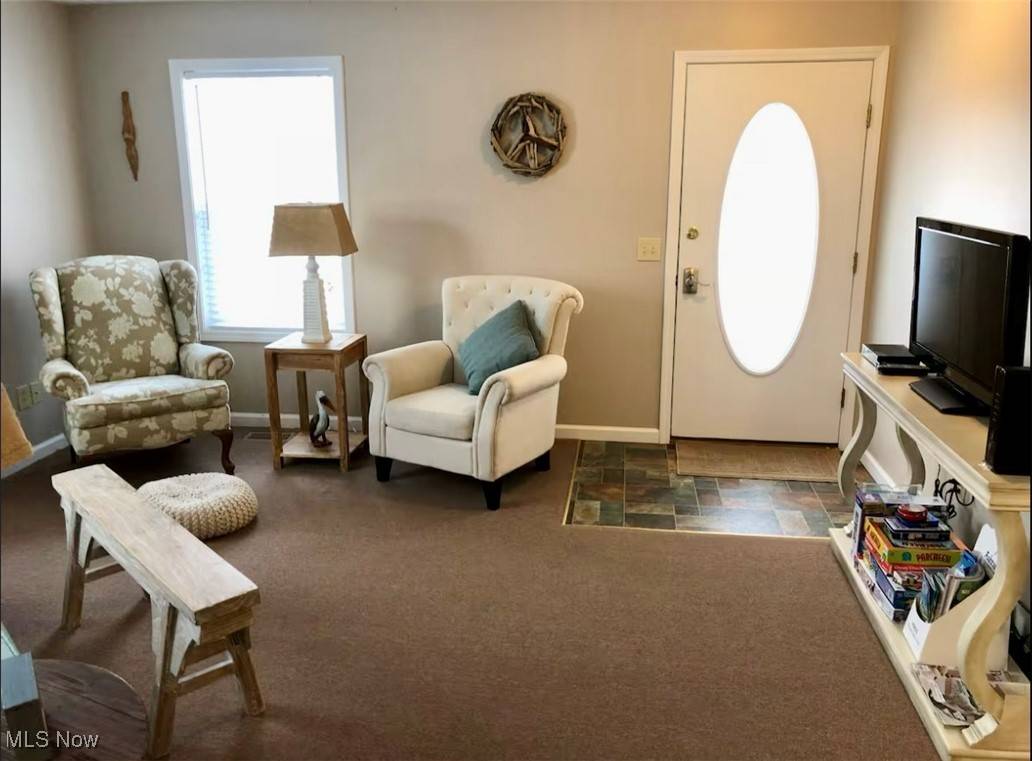 Geneva-on-the-lake, OH 44041,4839 Thomas BLVD