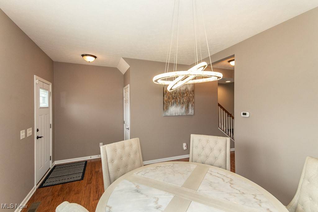 Peninsula, OH 44264,4996 Lake Forest DR
