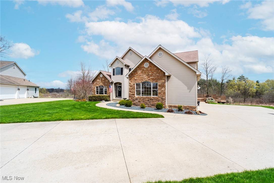 Columbiana, OH 44408,240 Aberdeen CT