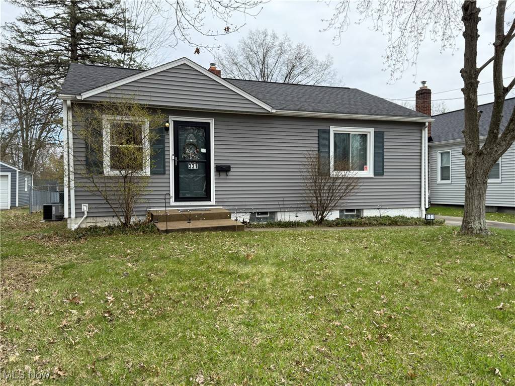 Akron, OH 44313,331 N Hawkins AVE