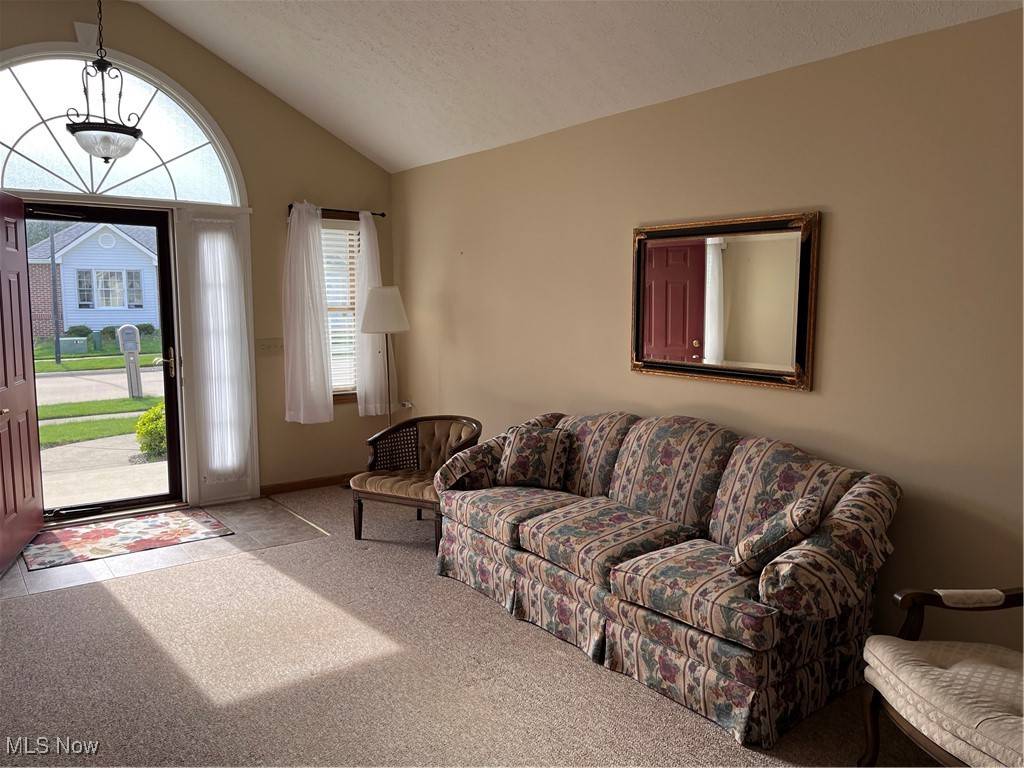 Wadsworth, OH 44281,1150 Sterling Oaks DR