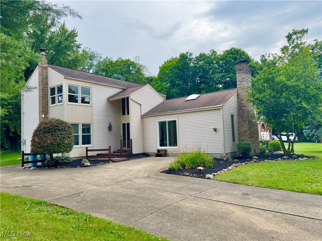 Berlin Center, OH 44401,11249 Leffingwell RD