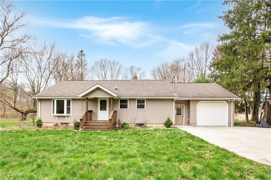 Hartville, OH 44632,2615 Swartz RD NE