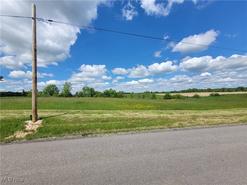 West Salem, OH 44287,1568 Cinnamon DR