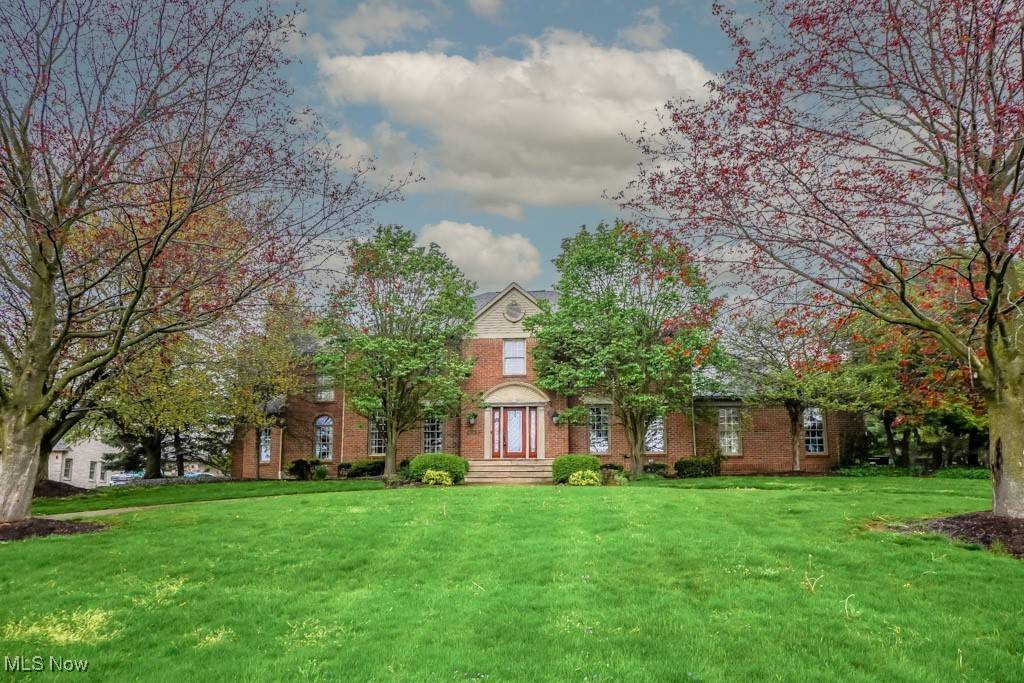 Canton, OH 44721,1325 Chantilly CIR NE