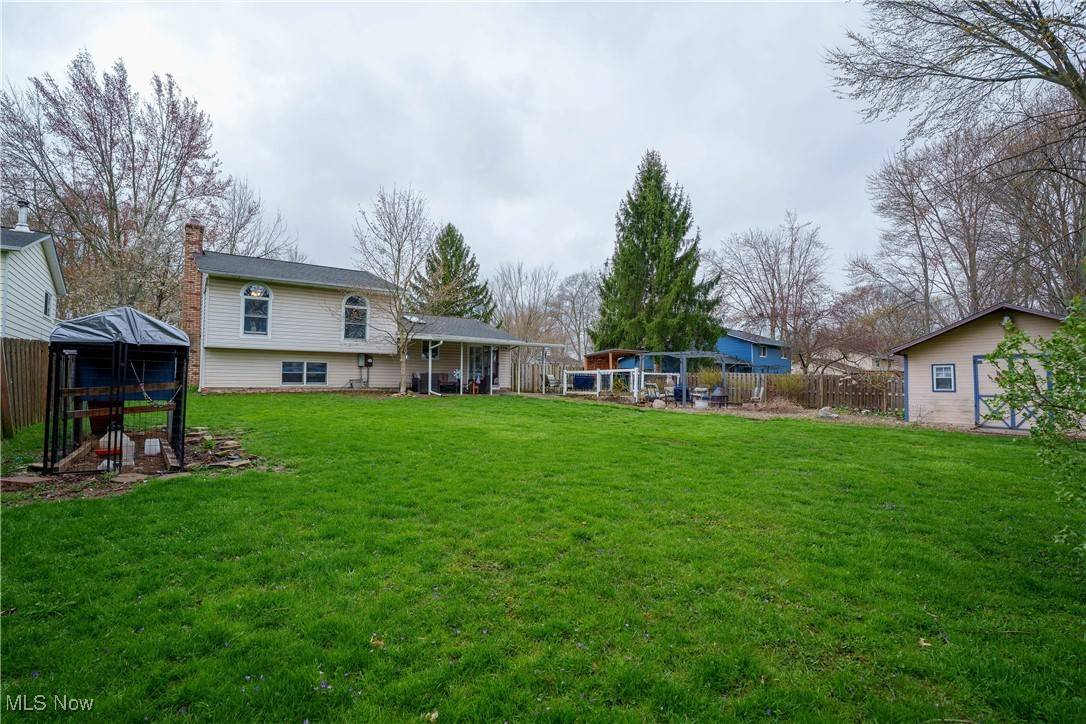 North Ridgeville, OH 44039,33818 Gail DR