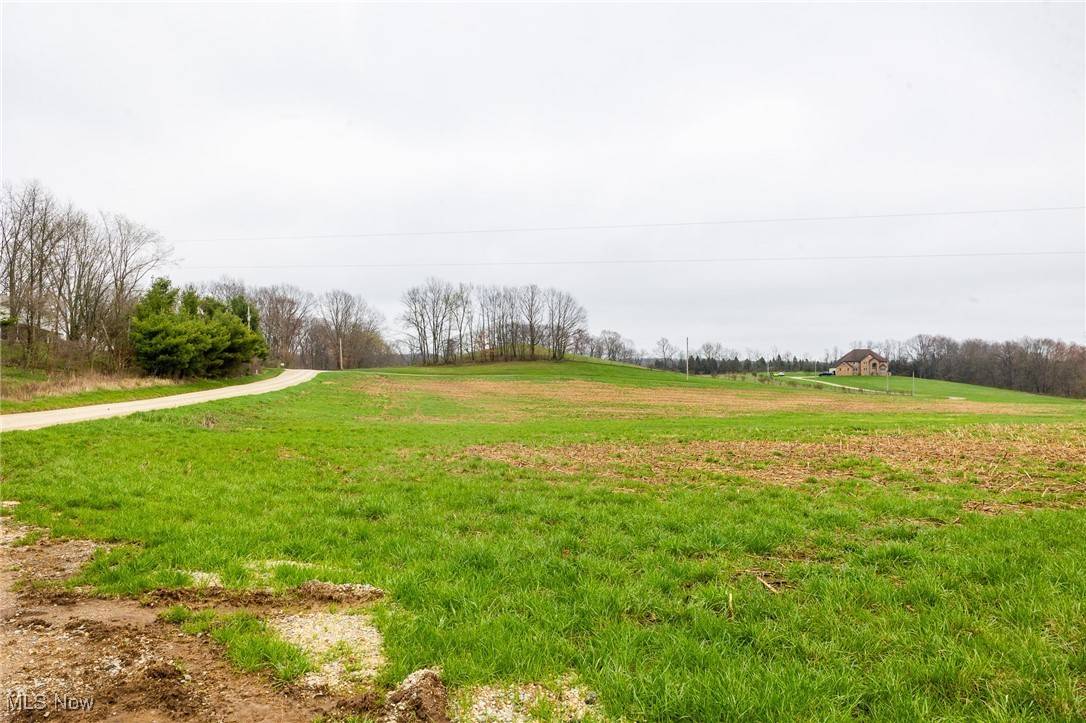 Dellroy, OH 44620,7120 Halo RD NW