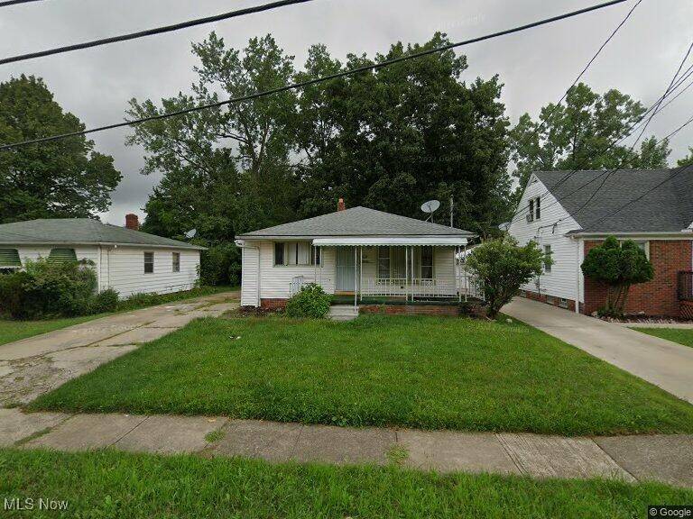Maple Heights, OH 44137,16341 Home ST