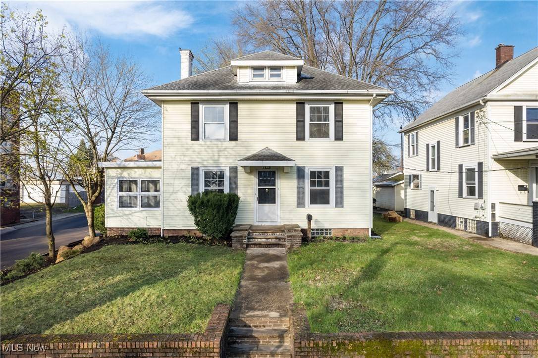 Canton, OH 44703,1703 Woodland AVE NW