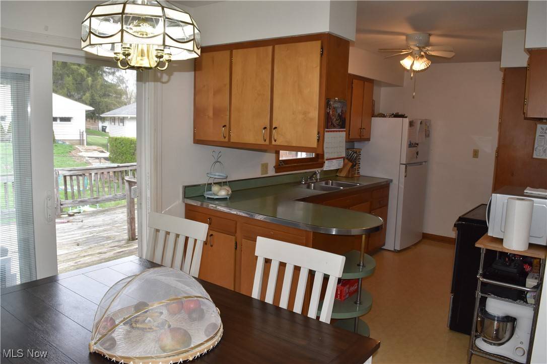 St. Clairsville, OH 43950,104 Franklin ST