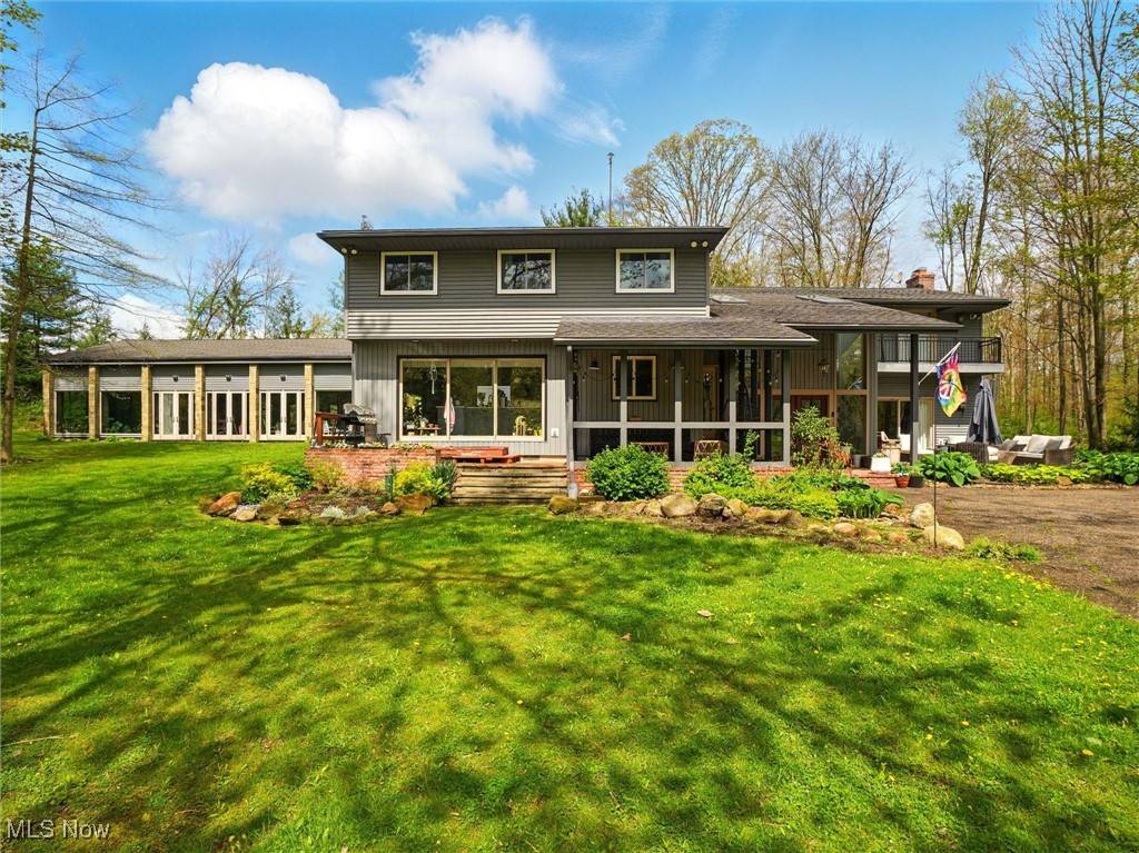 Thompson, OH 44086,16165 Thompson RD