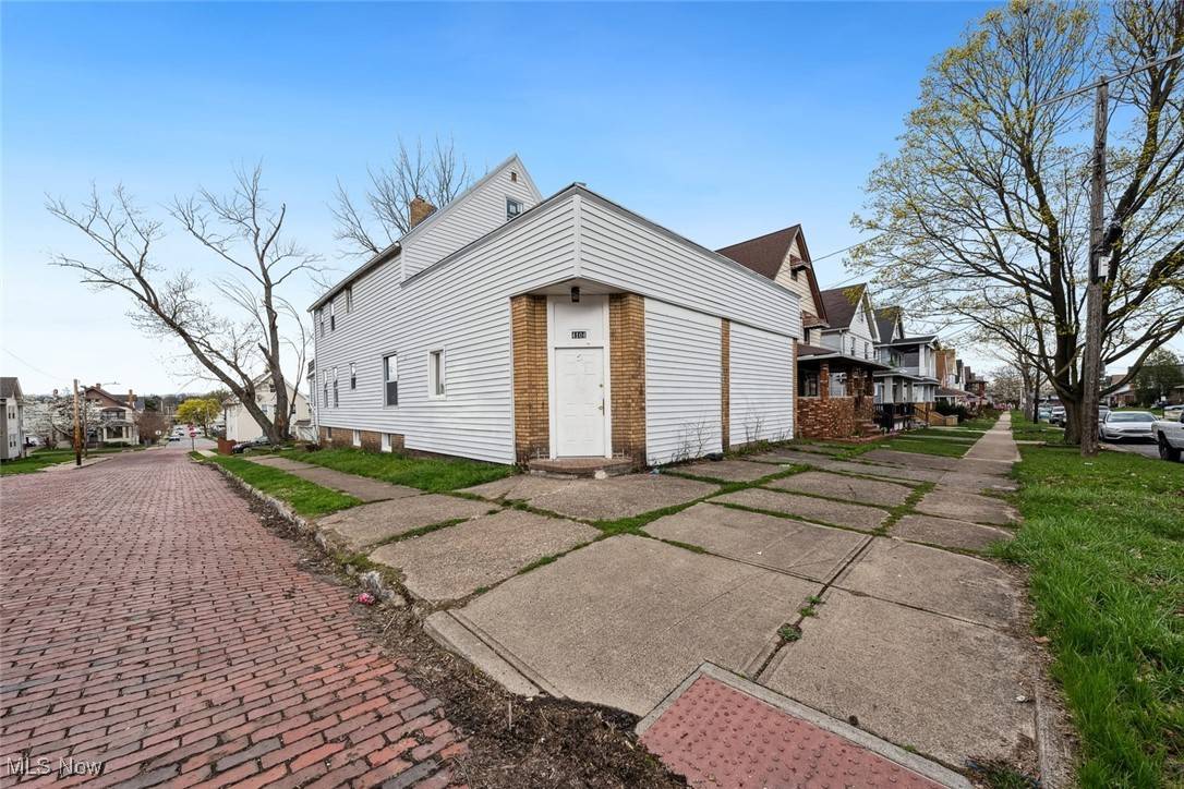 Cleveland, OH 44109,4104 Woburn AVE