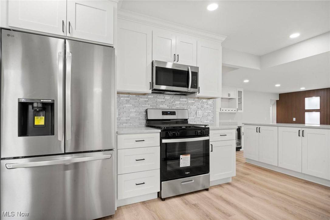 Lyndhurst, OH 44124,5054 Farnhurst RD