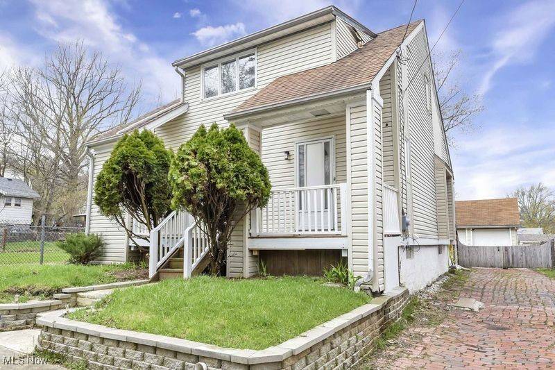 Akron, OH 44314,503 Rothrock AVE