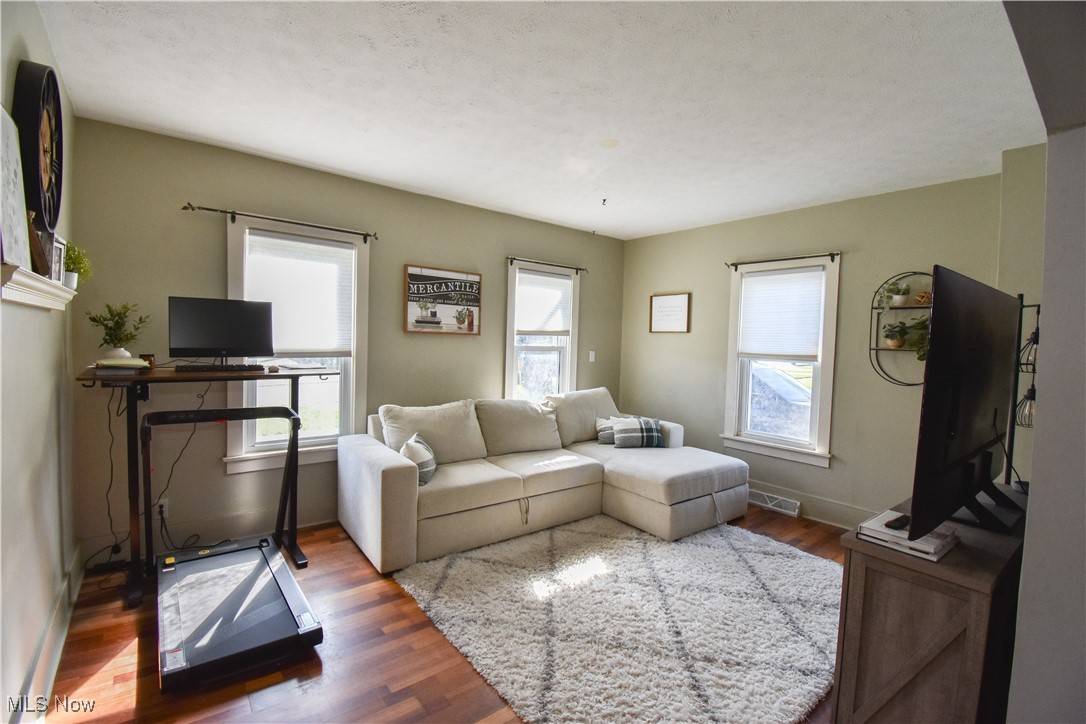 Huron, OH 44839,405 Adams AVE