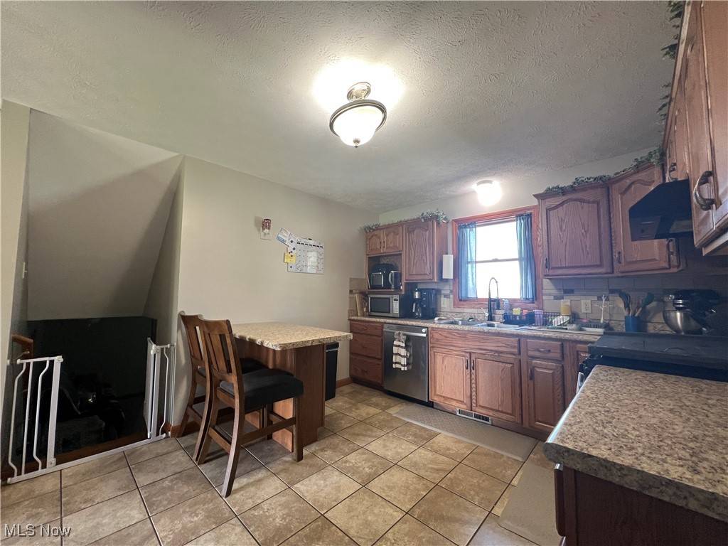 St. Clairsville, OH 43950,67094 Joella DR