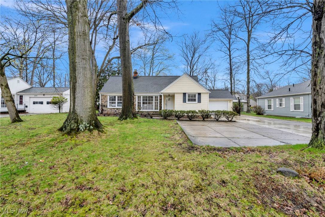 Fairview Park, OH 44126,4660 W 210th ST