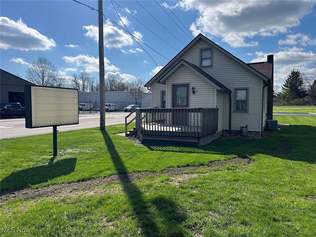 Canton, OH 44721,7431 Middlebranch AVE NE