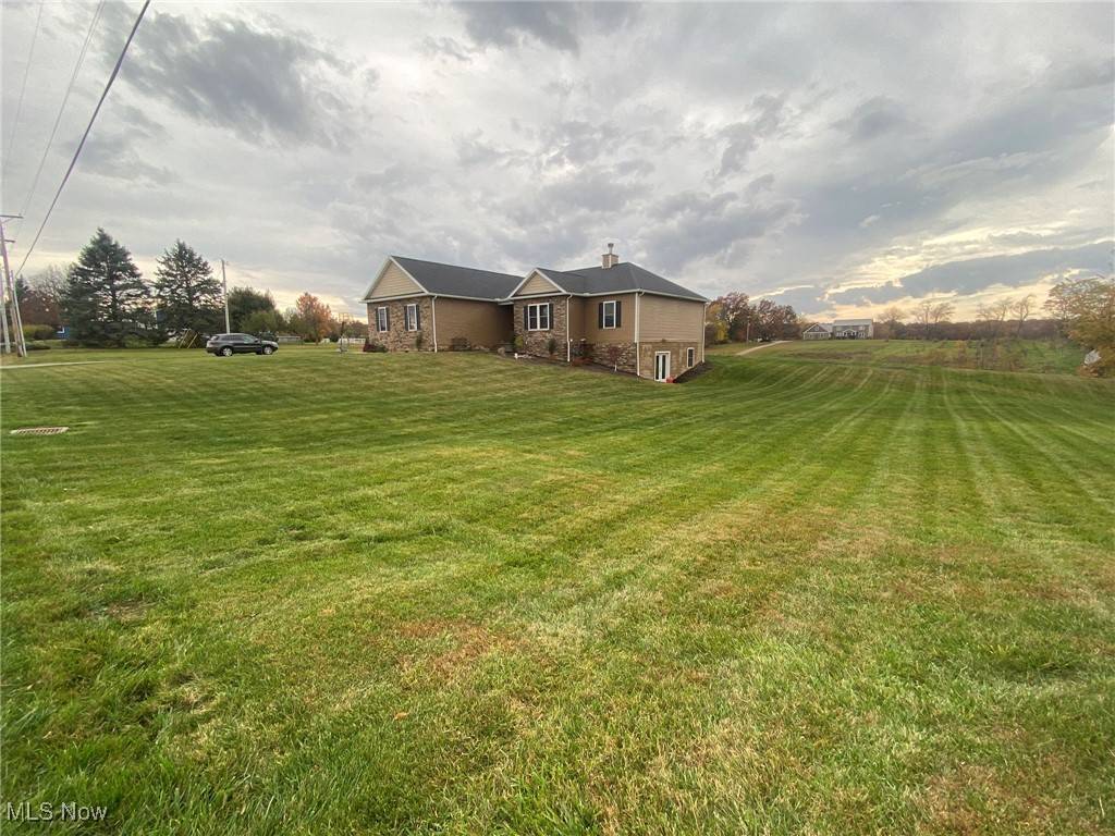 Orrville, OH 44667,737 S Kohler RD