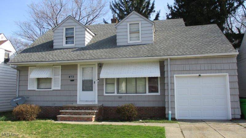 South Euclid, OH 44121,315 S Green RD