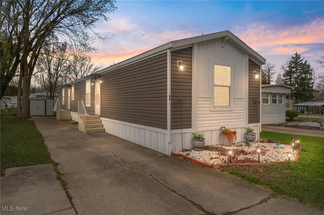 Medina, OH 44256,1166 Lafayette Rd #D4
