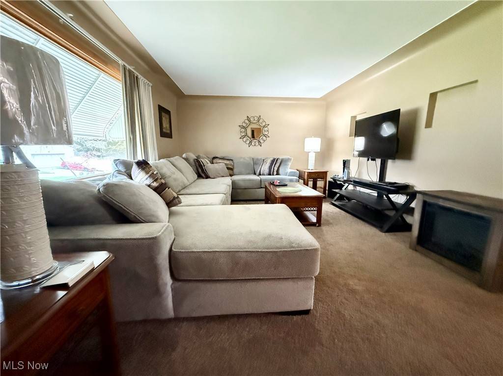 Niles, OH 44446,1525 Bellvue DR