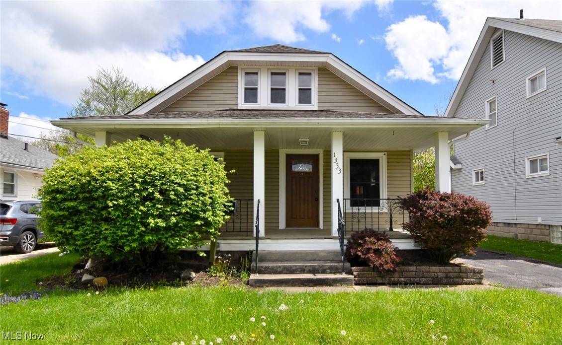 Bedford, OH 44146,1333 Caryl DR
