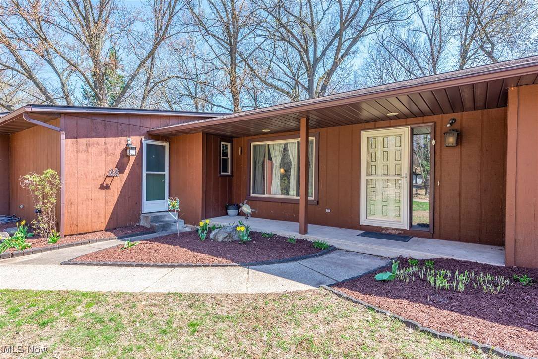 Amherst, OH 44001,6501 Hidden Tree LN