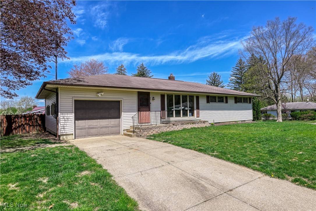 Akron, OH 44319,65 E Bellisle DR