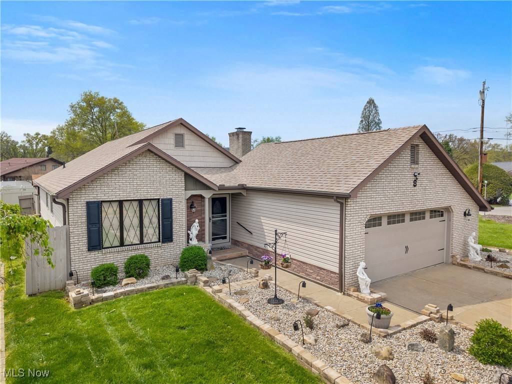 Vienna, WV 26105,8 Rivercrest CT