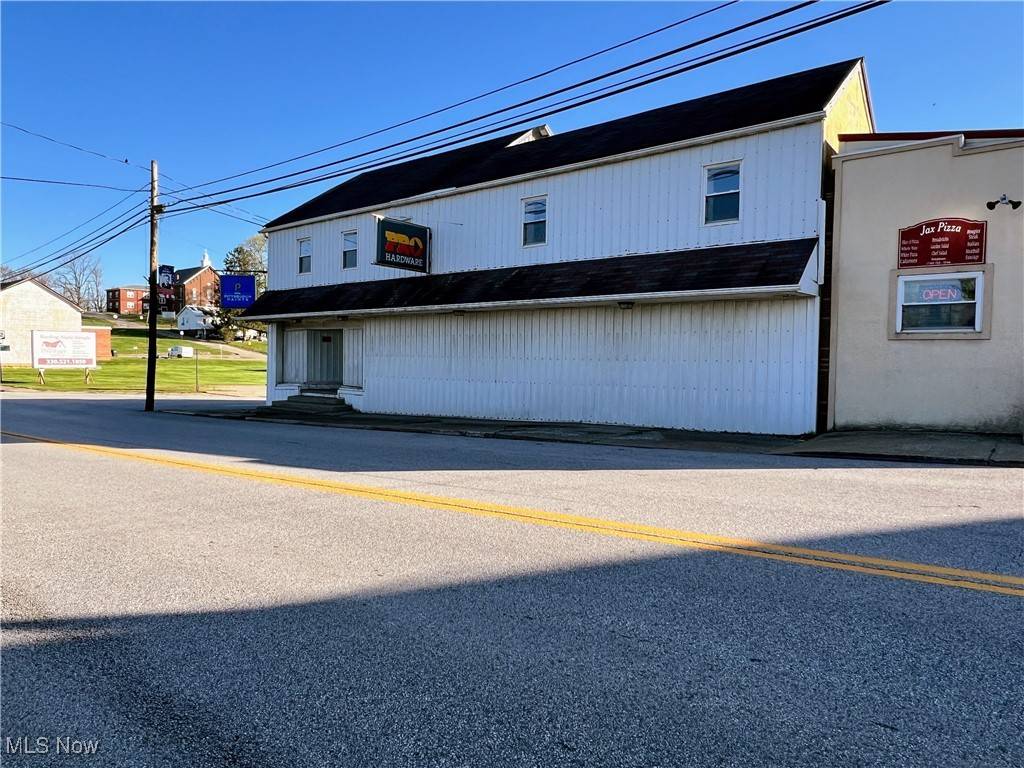 Richmond, OH 43944,20 W Main ST