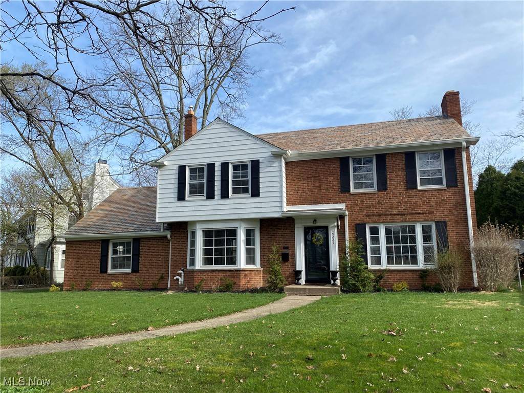 Shaker Heights, OH 44120,14221 S Woodland RD