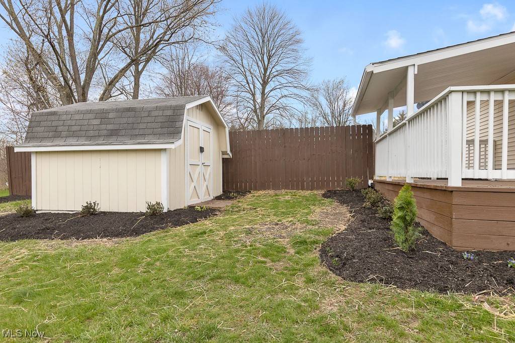 Akron, OH 44312,1940 Pickle RD