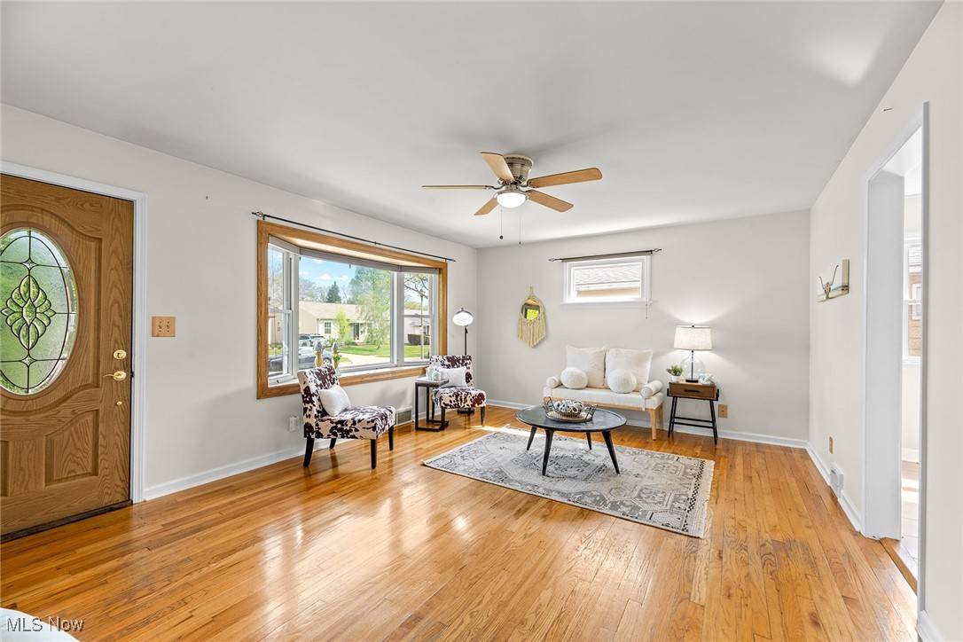 Cuyahoga Falls, OH 44221,712 Alameda AVE