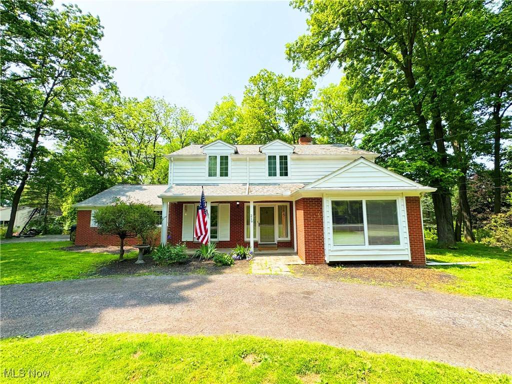 Painesville Township, OH 44077,219 Wintergreen Hill DR