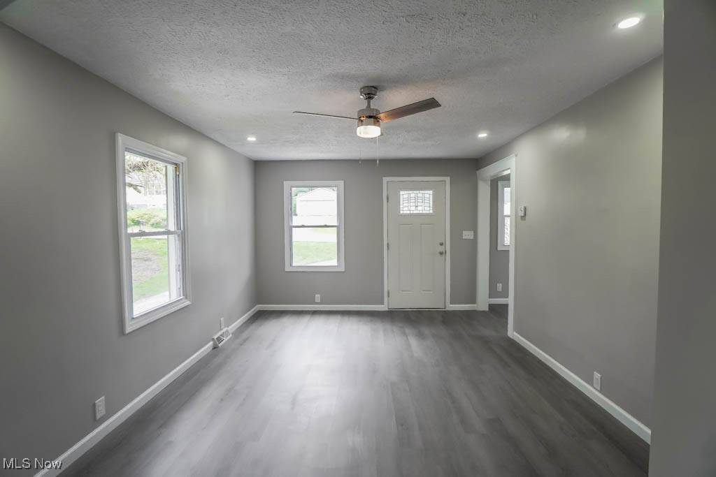 Canton, OH 44706,1904 Frederick AVE SW