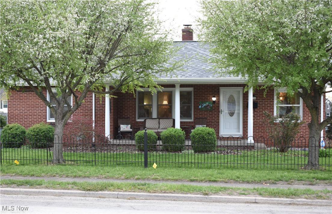 Zanesville, OH 43701,1935 Dresden RD
