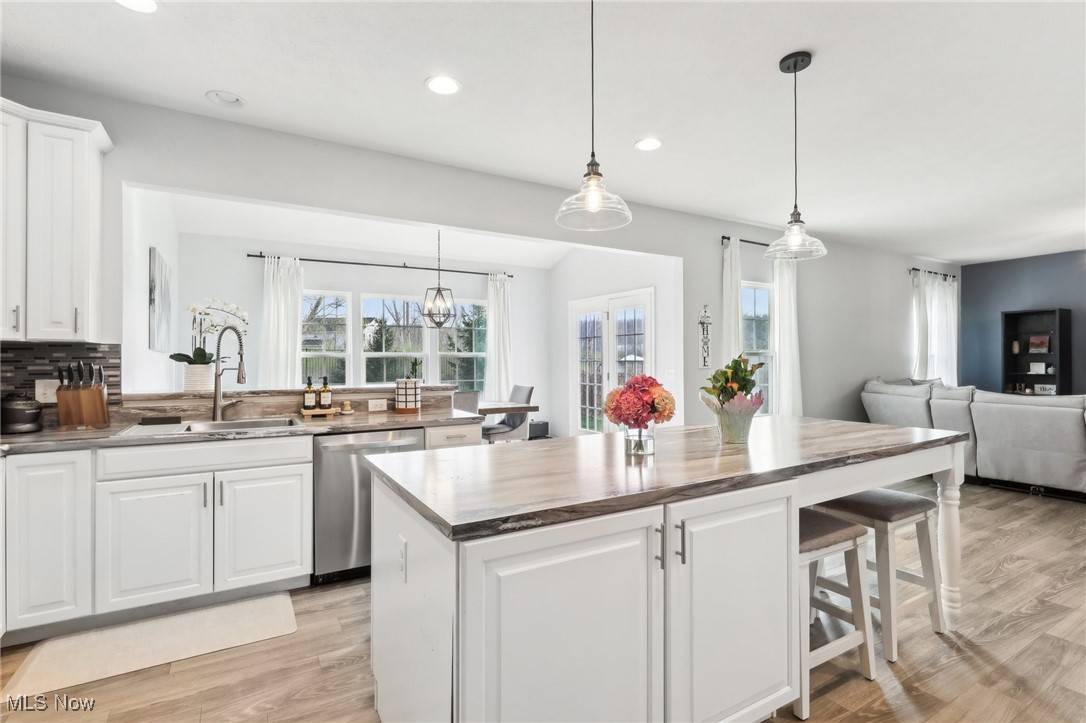 Twinsburg, OH 44087,10359 Fox Hollow CIR