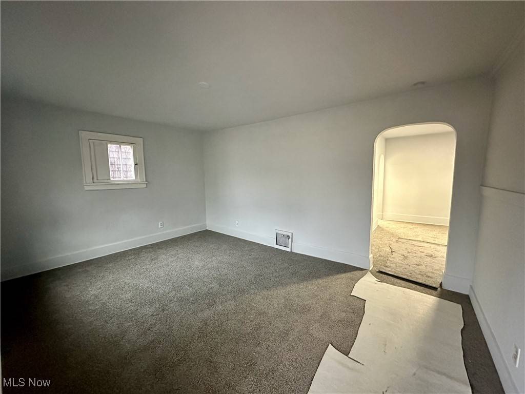 Akron, OH 44301,1032/1034 & 1036/1038 Clay ST