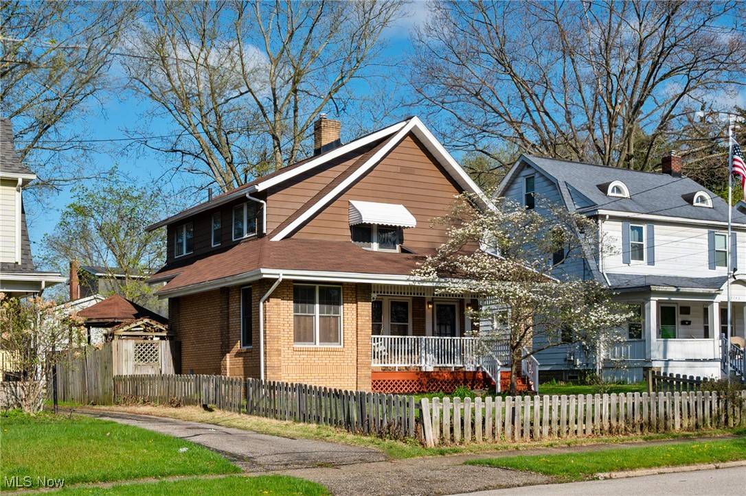 Cuyahoga Falls, OH 44223,1734 12th ST