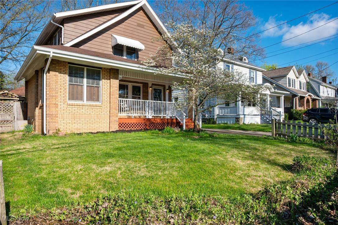Cuyahoga Falls, OH 44223,1734 12th ST