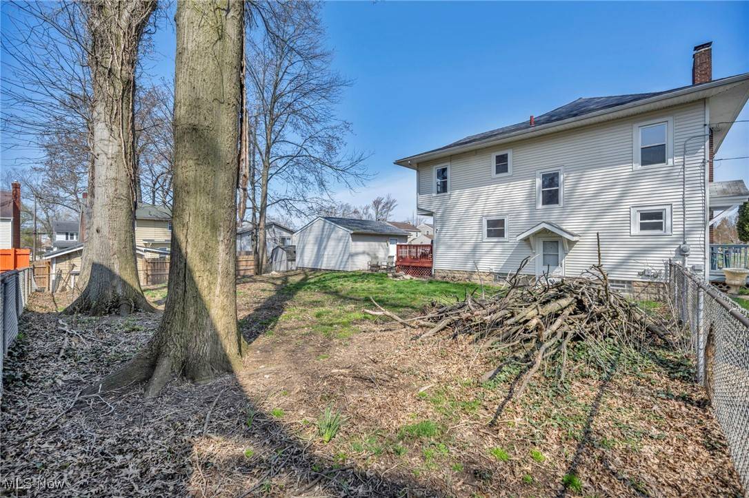 Akron, OH 44310,1206 Dayton ST