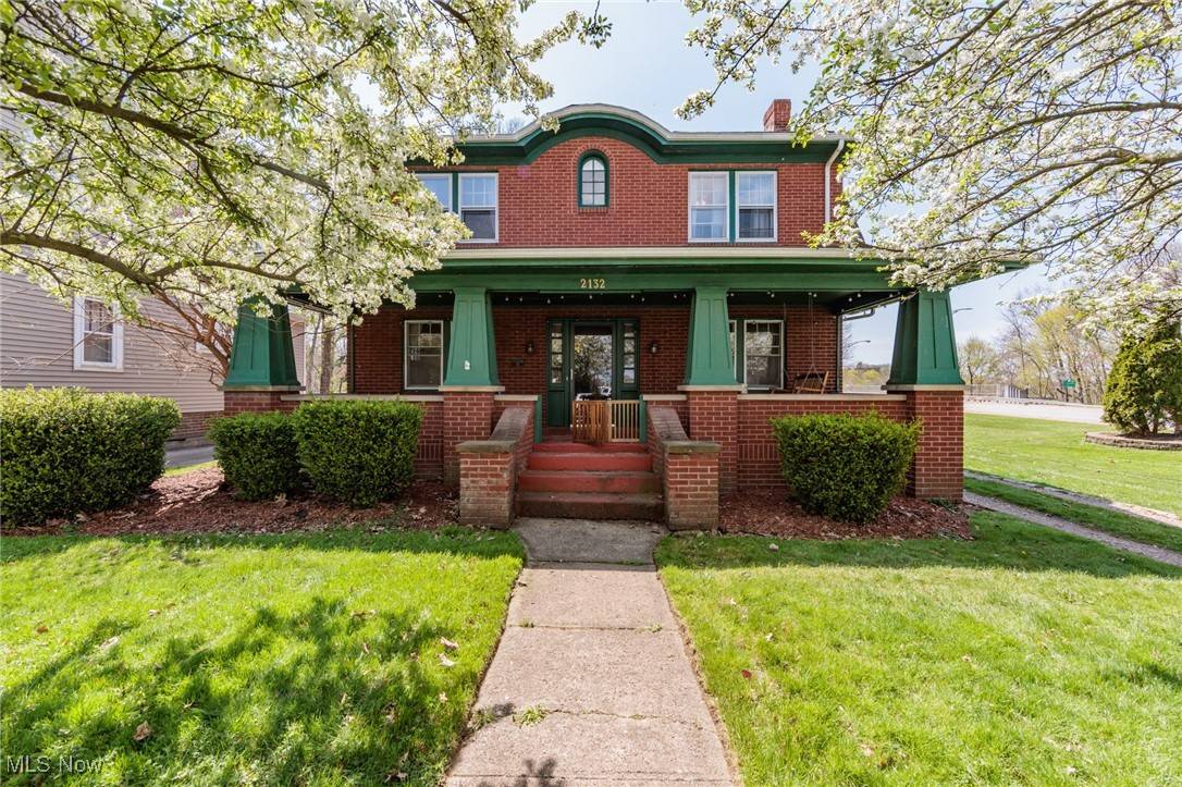 Cuyahoga Falls, OH 44223,2132 Highbridge RD