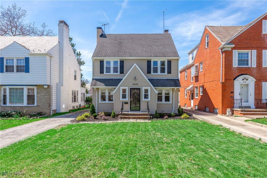 Shaker Heights, OH 44122,3662 Lynnfield RD