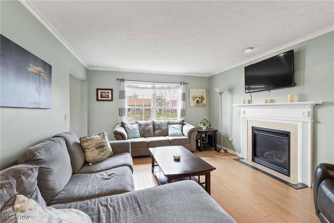 Sheffield Lake, OH 44054,471 Elm ST